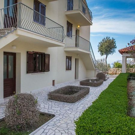 Apartment Macan Cavtat Exteriör bild