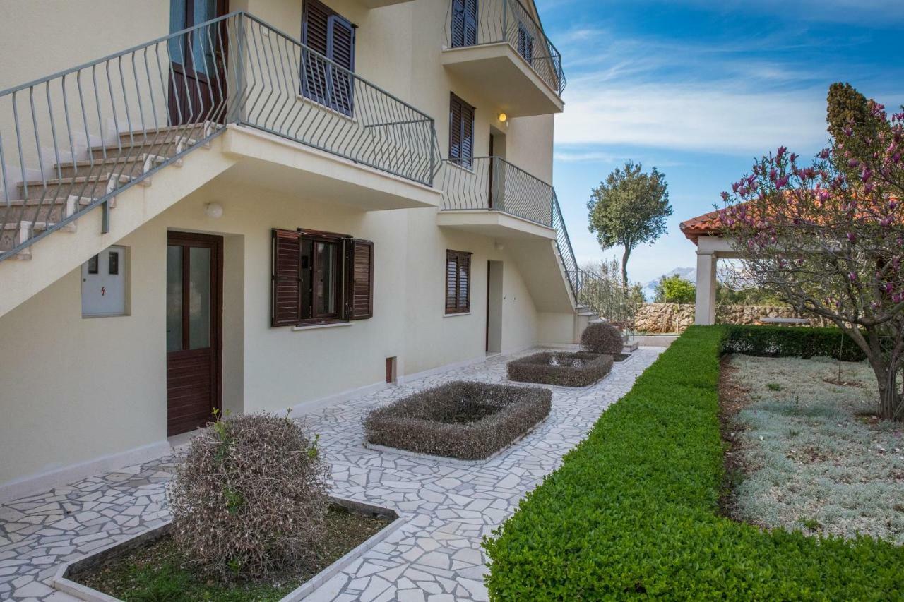 Apartment Macan Cavtat Exteriör bild